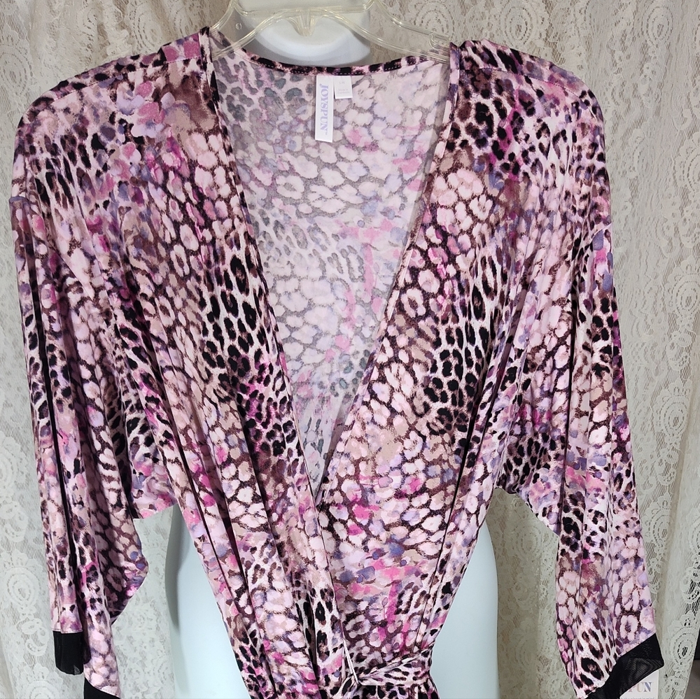 Joyspun short Kimono robe Size L/XL  Nwt